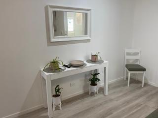 Rainbow Beach Dream Newly Renovated Stylish One Bedroom Apartment - Rainbow Beach - 4
