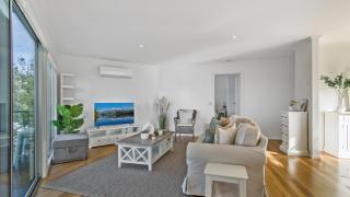 The Village Lighthouse - Metung - 8