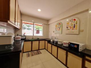 MG Casa Inn - Mutiara Gurney - George Town - 4