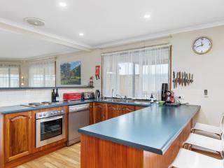 Ti Na Mara 20 Resolute Avenue Normanville - 5