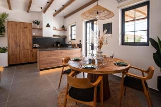 CasaCarma III, private pool, boho design, central - 4