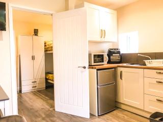 Rabbits Warren A 2 Bed Holiday Let in The FOD - Blakeney - 8