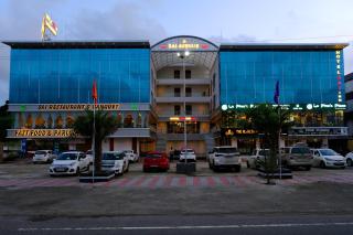 Hotel Sai Inn at Statue of Unity - Rājpīpla - 9
