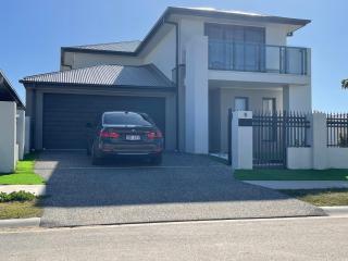 Waterside Holiday Home - Redcliffe - 8