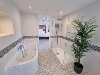 Kingsfield House by Cliftonvalley Apartments - Bristol - 3