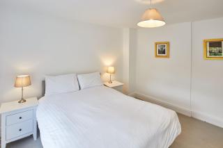 Host & Stay - The Duck Pond - Durham - 1