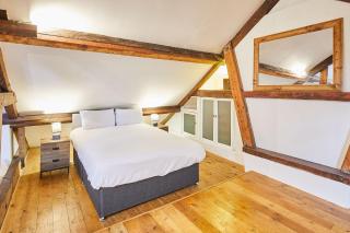 Host & Stay - The Duck Pond - Durham - 0
