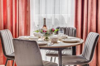 Elegant Apartment near AFI & Atrium Mall - 0