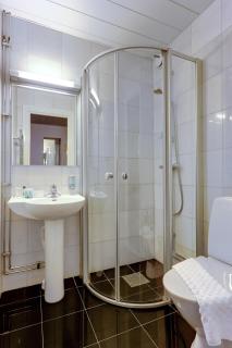 Crystal Plaza Hotel - Stockholm - 9