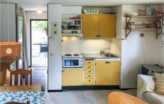 Gorgeous Home In Holmsjö With Kitchen - Holmsjö - 8