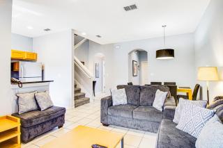Modern Retreat at Regal Oaks Resort - Orlando - 4