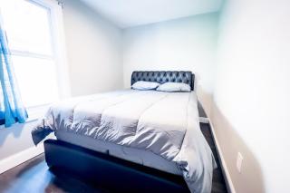 Perfect 6BR Stay Near Niagara Falls & Attractions - Cataratas do Niágara - 4