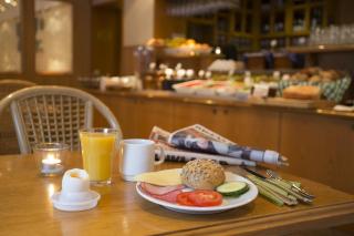 Crystal Plaza Hotel - 3