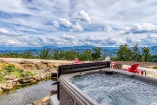 Tennessee Whiskey, Indoor Pool, Amazing Views, Theater Room, Hot Tub, 5 Star Luxury! - 5