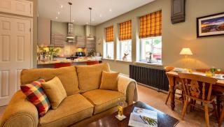 Finest Retreats - The Old Post Office Apartment 1 - Buxton - 5