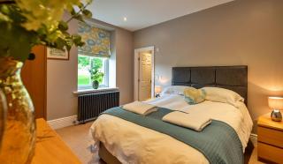 Finest Retreats - The Old Post Office Apartment 2 - Buxton - 3
