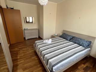 ORIO Bergamo 24h AIRPORT BGY- a few step - VICINO ALL'AEROPORTO - 3