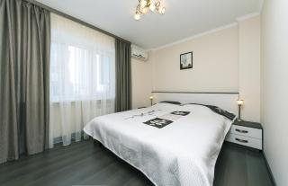 Luxrent Apartments on Lesi Ukrainki - Kiev - 9