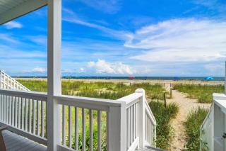Ocean Daze - Sleeps 22, Direct Oceanfront, Renovated May 2022 - Holden Beach - 4