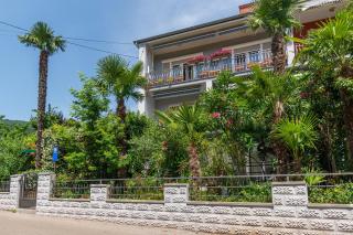 Apartments with a parking space Lovran, Opatija - 2342 - Lovran - 9