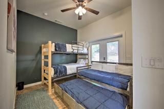 Modern Cedar Creek Lake Retreat with Panoramic View! - Malakoff - 2
