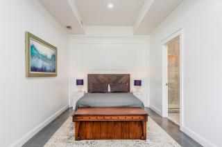 Old Lytle Cove Rd - Lower Unit - 1