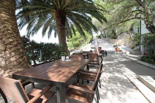 Apartments by the sea Zaostrog, Makarska - 2625 - 2