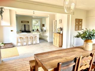 Highview House Norfolk Coast - seaviews, beach, hot tub - 7
