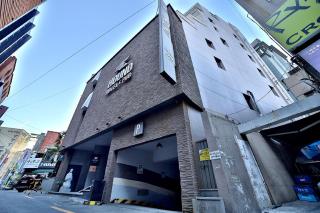 Seomyeon Hound Hotel 1st Street - Busan - 7