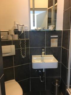 Hotel Augsburg Goldener Falke - 1