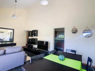Hillside House by LovelyStay - Achadas da Cruz - 2