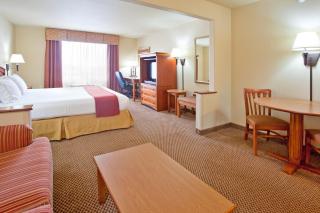 Holiday Inn Express Hotel & Suites Cedar City by IHG - Cedar City - 4