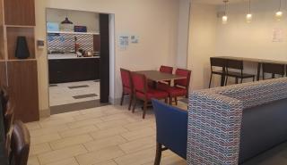 Holiday Inn Express Irwin PA TPK Exit 67 by IHG - Irwin - 8
