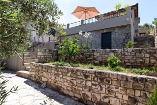 Apartments by the sea Cove Donja Kruscica - Donja Krusica, Solta - 12418 - Grohote - 0