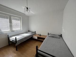 Moonlıght Hostel - Pristina - 4