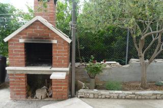 Apartments by the sea Sutivan, Brac - 2851 - 2
