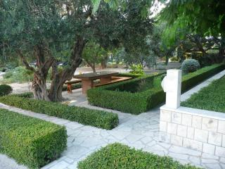 Apartments by the sea Duce, Omis - 2821 - Duće - 2