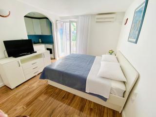 Apartments by the sea Postira, Brac - 2928 - Postira - 4
