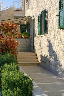 Apartments and rooms with parking space Bol, Brac - 2926 - Bol - 5