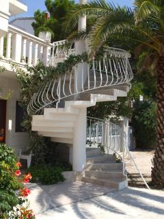 Apartments and rooms by the sea Lokva Rogoznica, Omis - 2973 - Lokva Rogoznica - 3