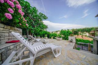Apartments with a parking space Splitska, Brac - 2857 - Supetar - 5