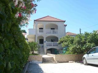 Apartments and rooms by the sea Sutivan, Brac - 2943 - Sutivan - 9