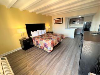 James River Inn & Suites - Newport News - 1