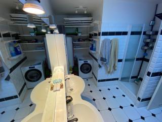 1 Chambre chez l habitant, 1 à 4 pers, Park ext, TAXI VTC 6places disponibles - - 4