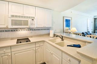 Sunny Daytona Beach Gem with Ocean Views! - Daytona Beach - 1