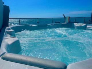 4 Sinclair bay lodges - 8