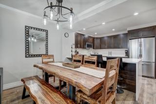Modern and Updated St James Premium 3 Bedroom Residence condo - 4