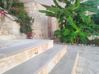 Xenia's countryside guesthouse - Agia Marina Nea Kydonias - 3