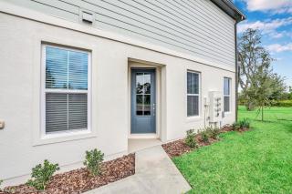 Sunny Amp Bright Modern Retreat - Davenport - 6