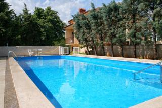 Family friendly apartments with a swimming pool Krnica, Marcana - 3029 - Krnica - 3
